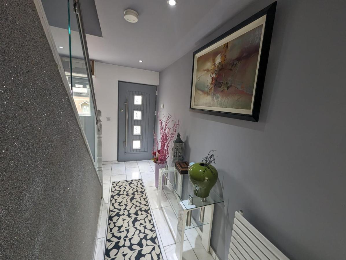 Villa House In Belfast Exterior foto